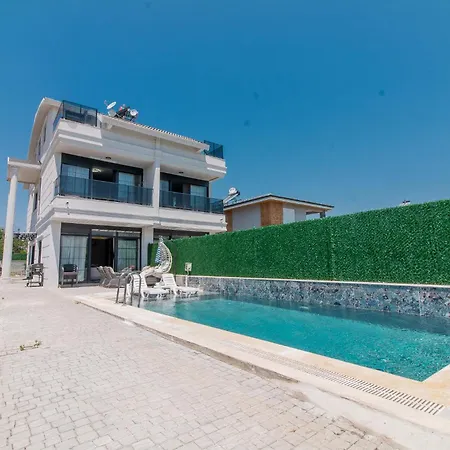 Villa Lolivia